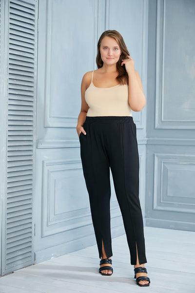 Plus size pants with hem and slits