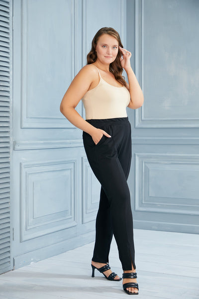 Plus size pants with hem and slits