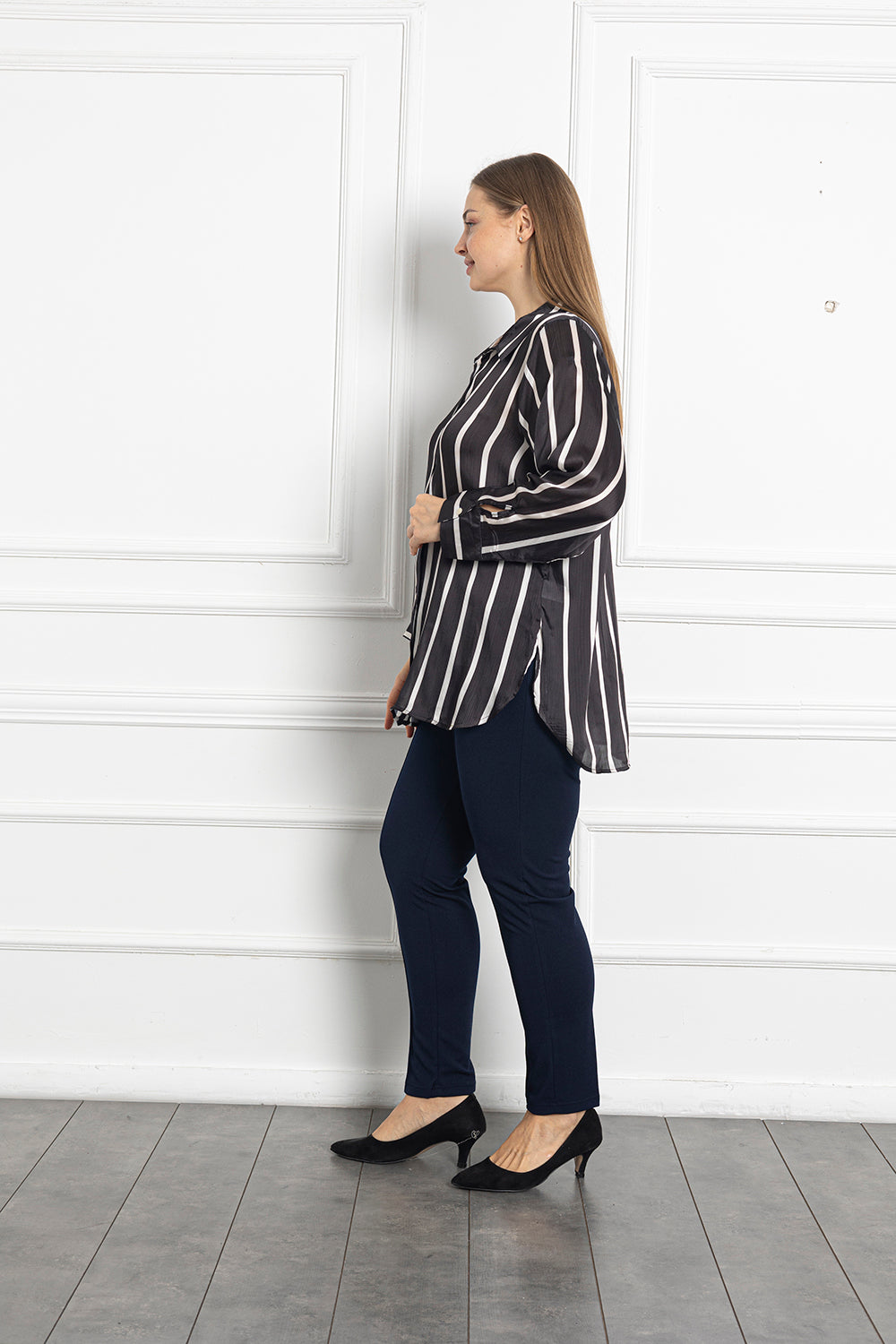 Satin shirt luxury - striped Black