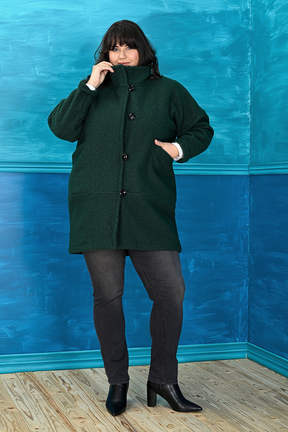 Plus size autumn bouclé coat in large size - Green