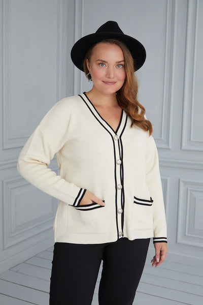 Elegant maxi cardigan with buttons - ecru