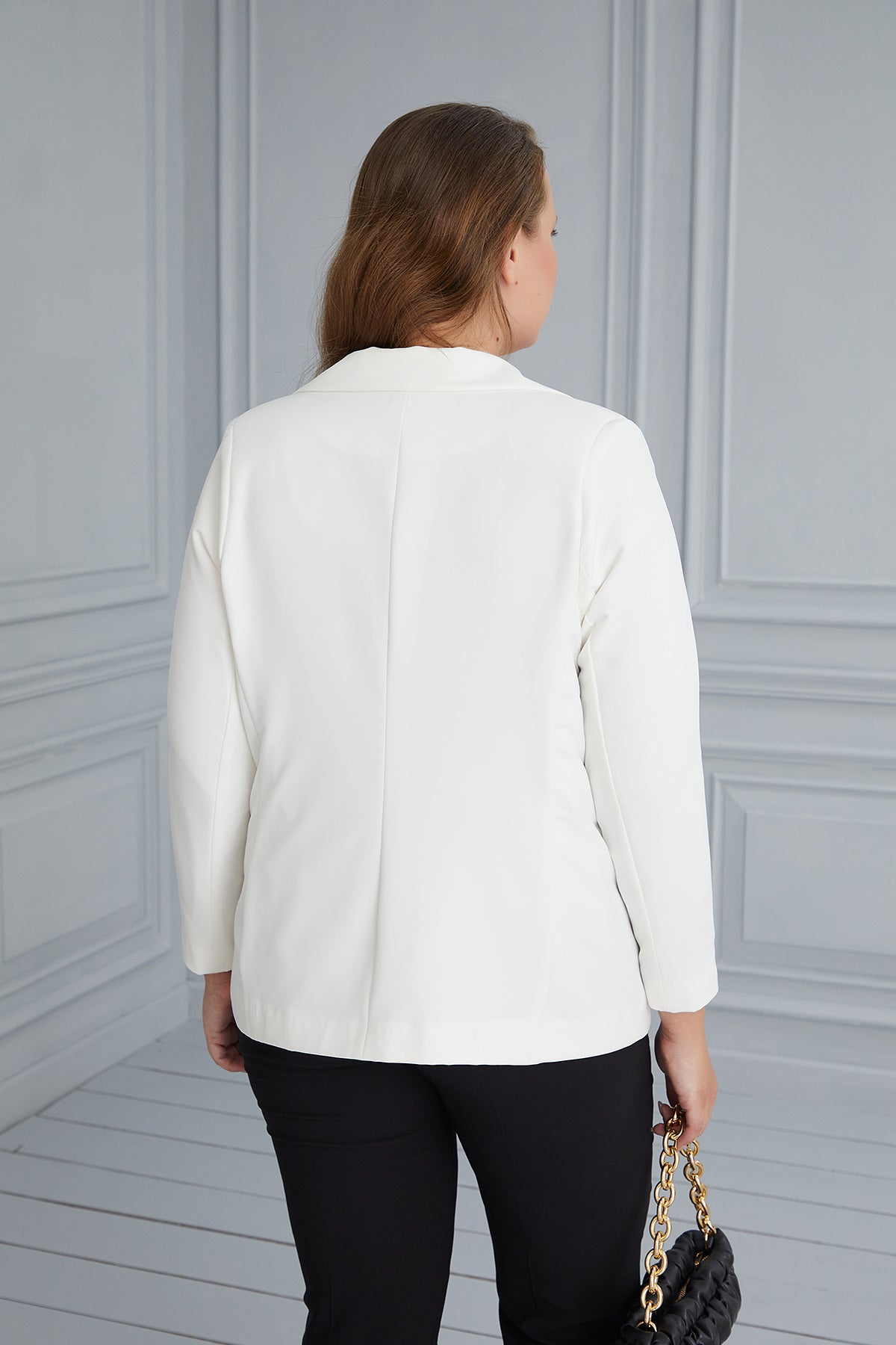 Elegant jacket with lining and two buttons - white