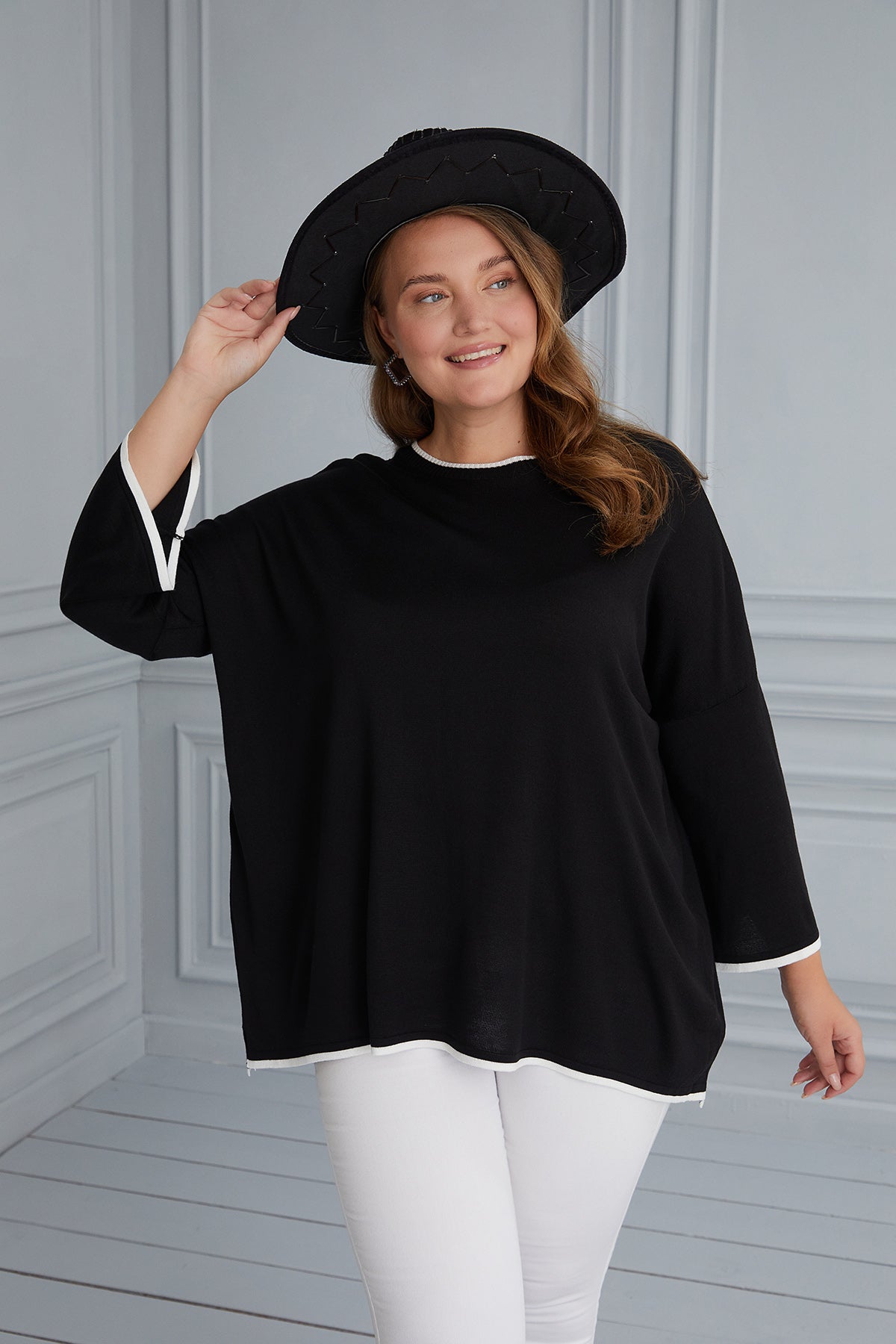 Maxi Blouse Knitting Contrast - Black