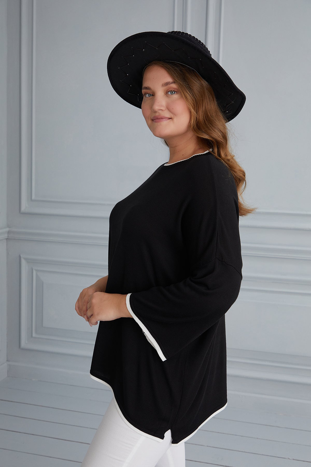 Maxi Blouse Knitting Contrast - Black