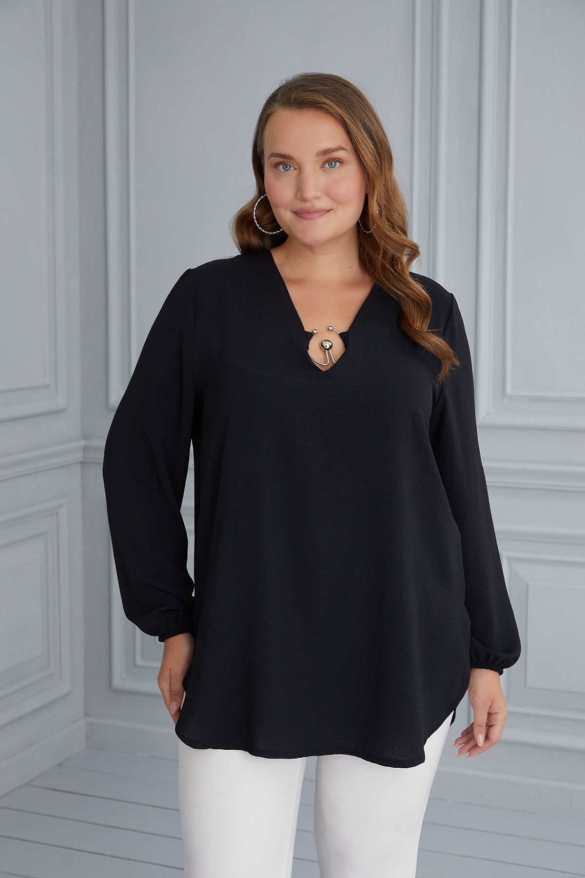 Maxi tunic with original neckline - black