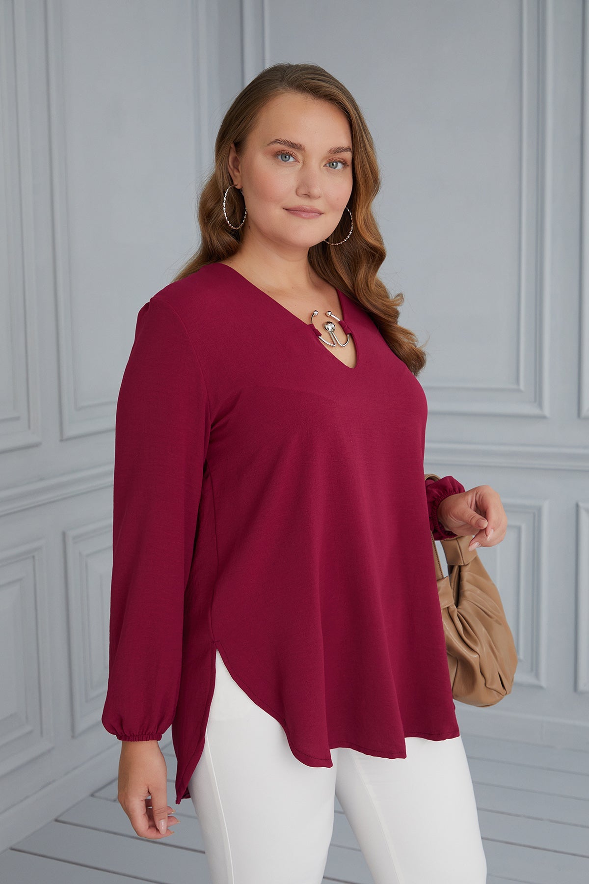 Maxi tunic with original neckline - raspberry