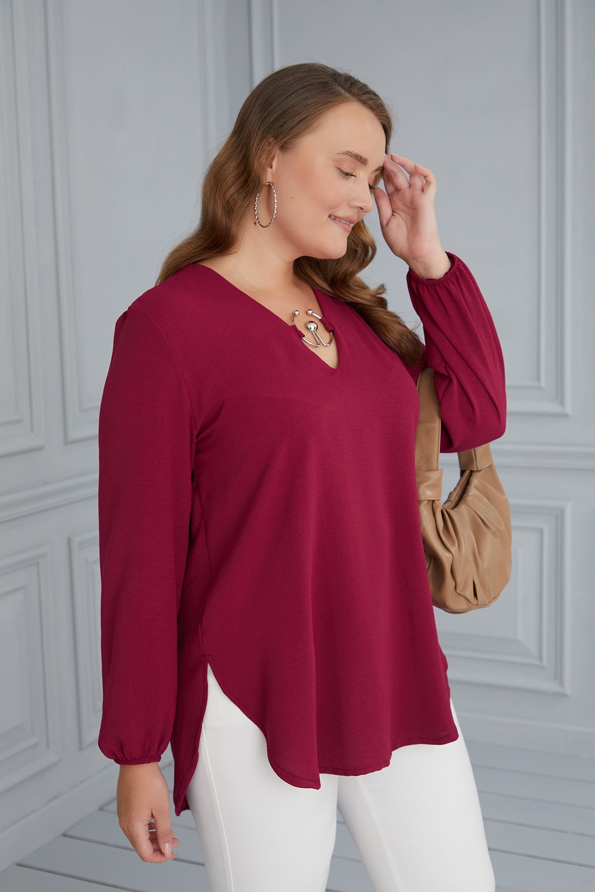 Maxi tunic with original neckline - raspberry