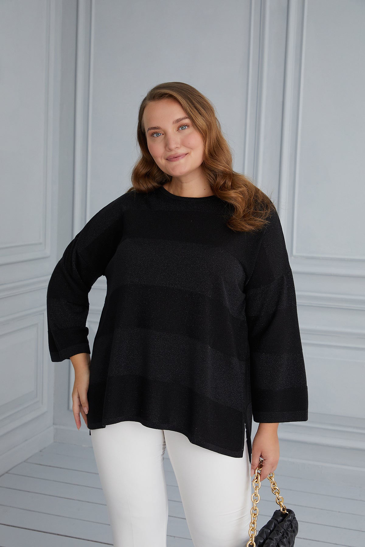 Knit blouse with delicate stripes - black