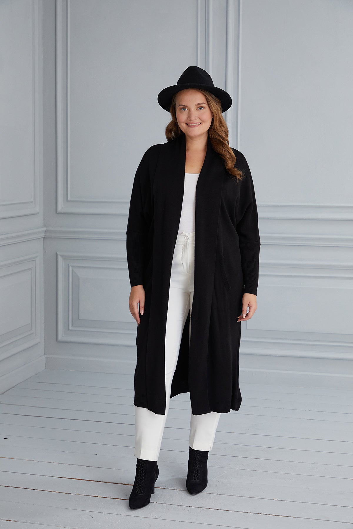 Long maxi cardigan with bat sleeves - black