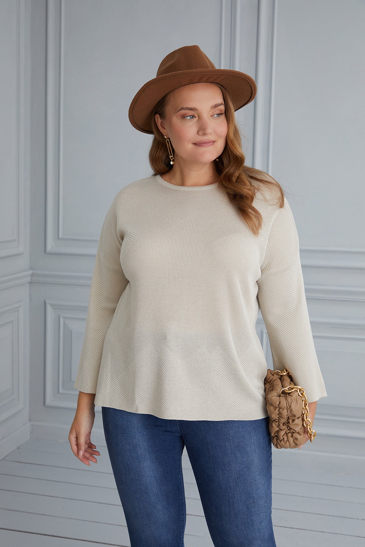 Knit blouse with open sleeves - beige