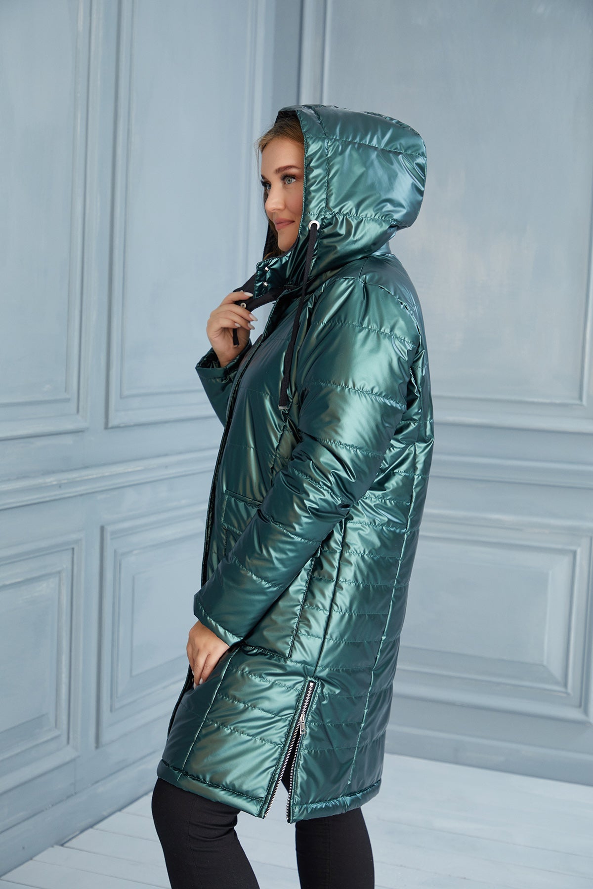 Plus size lightweight long jacket with side zips - Dark Green