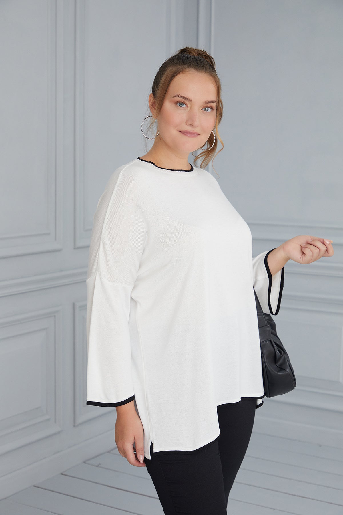 Maxi Blouse Knitting Contrast - White