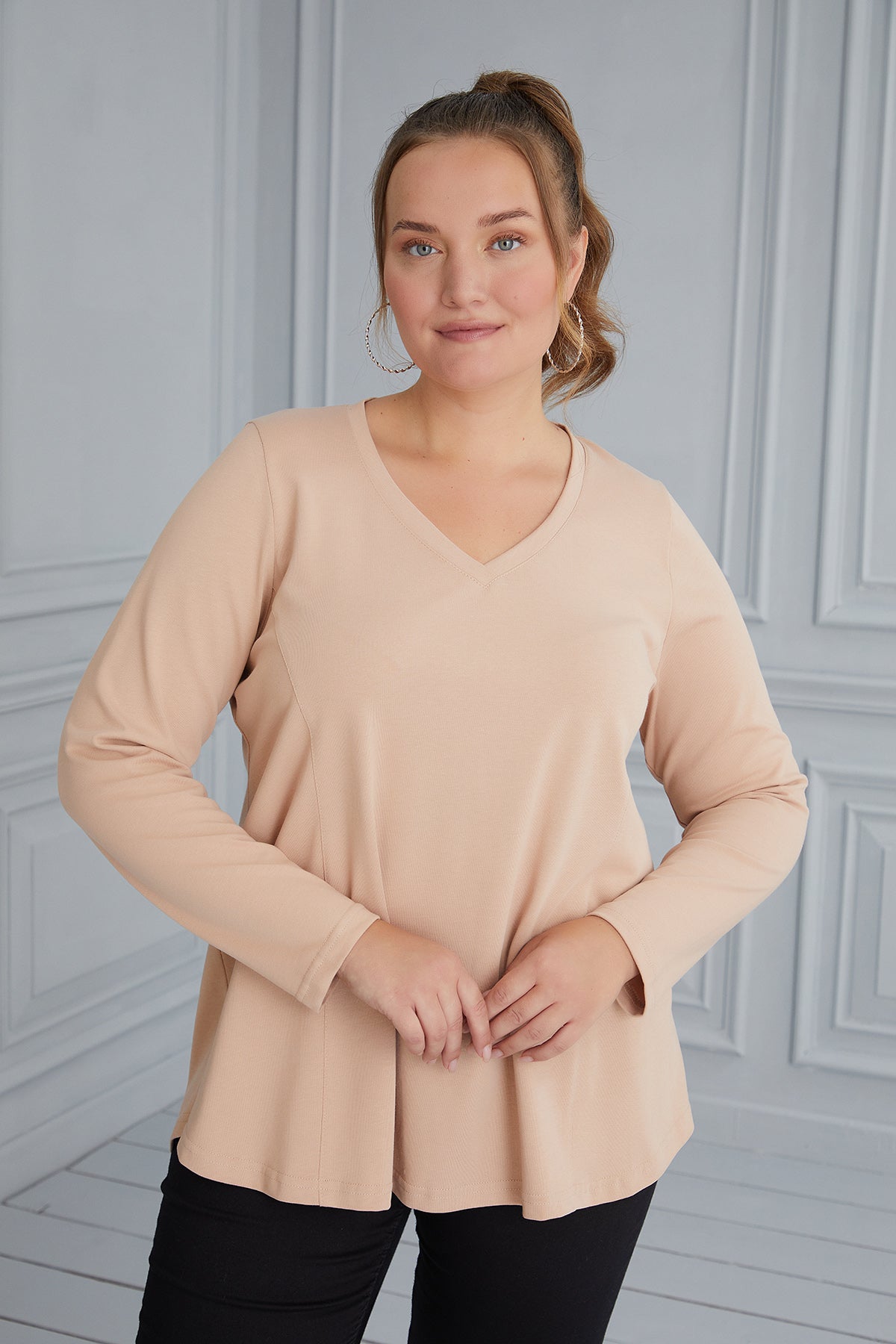 Maxi V-neck blouse - beige