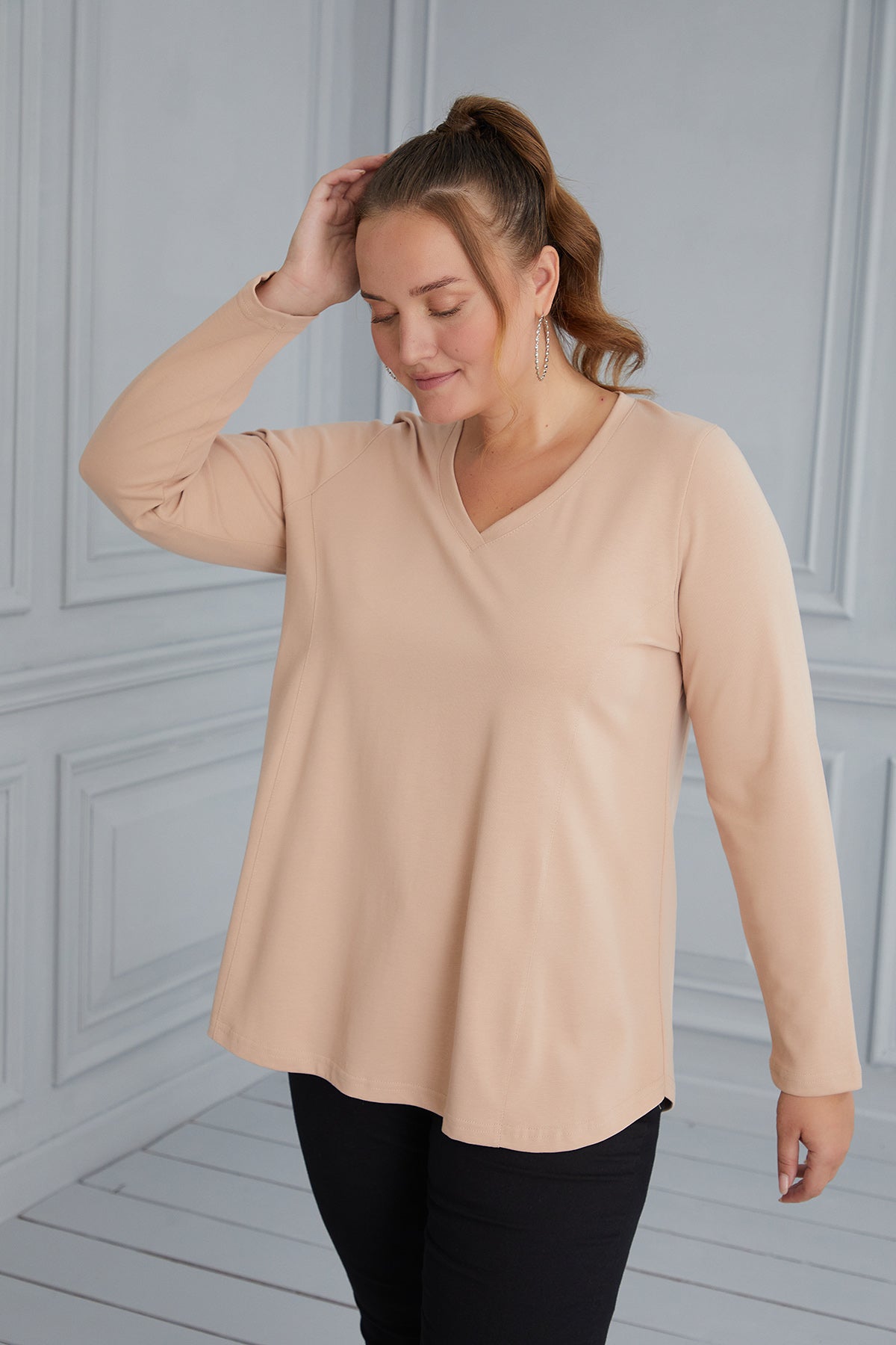 Maxi V-neck blouse - beige