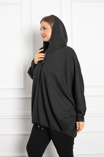 Spring Poncho - Black