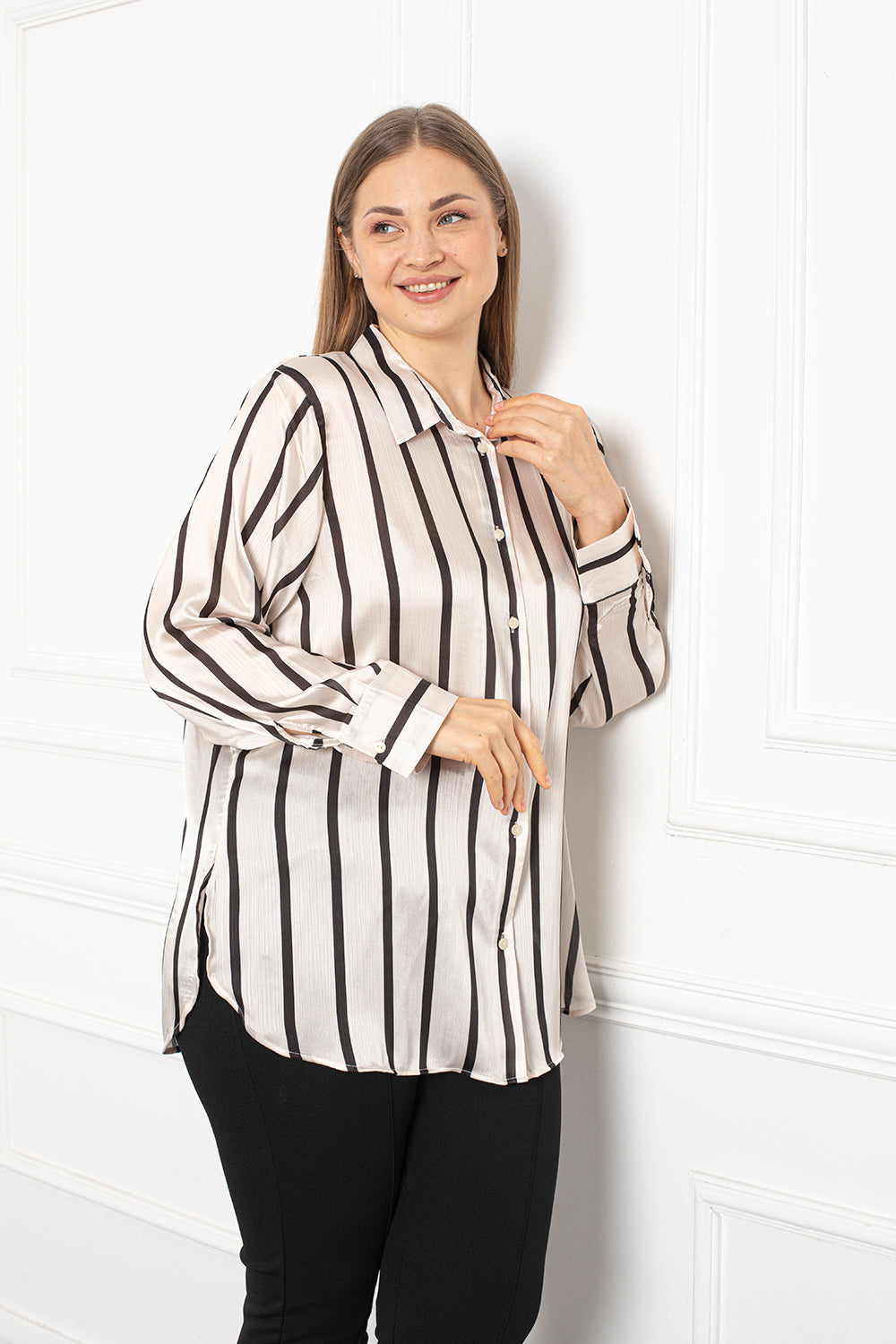 Maxi satin shirt luxury - striped White