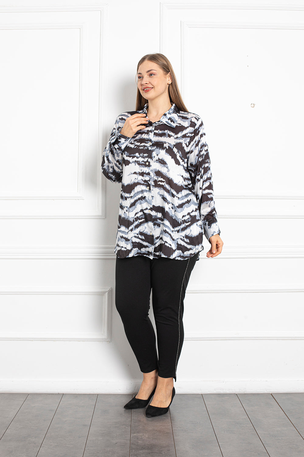 Satin shirt luxury - figures graphite