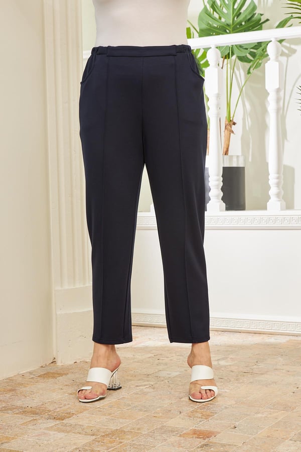 Trousers with edge and pockets - Dark Blue